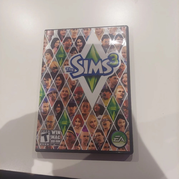 The Sims 3 Game (Windows/Mac: Mac and Windows, DVD Rom 2009) Manuals included - Picture 1 of 3
